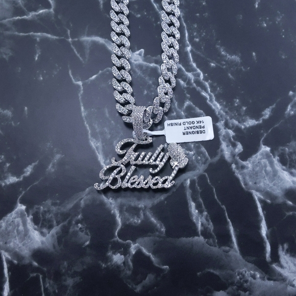 14K White Gold Finish Truly Blessed Pendant - Picture 6 of 12